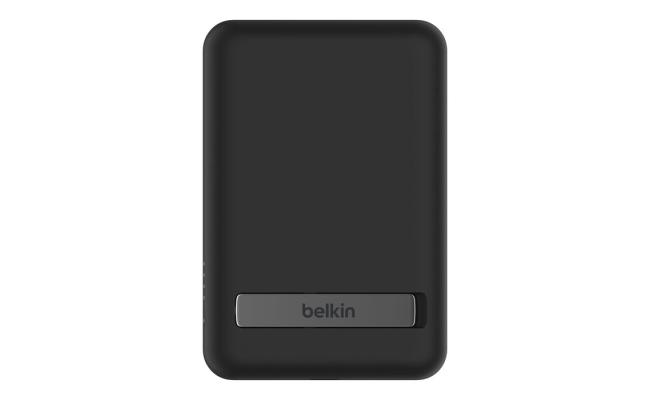 Belkin BoostCharge Wireless Power Bank 5000mAh MagSafe Charger 7.5W, Built-in Pop-up Kickstand - iPhone 17, Air, Pro, Pro Max, AirPods, Apple Watch, Google Pixel 10, etc. - Black